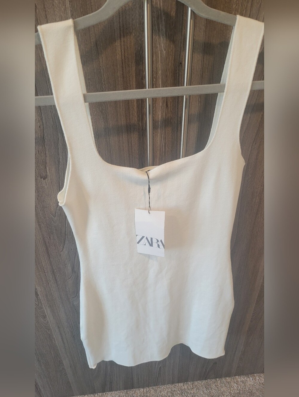 ZARA White Square-Neck Tank Bodycon Dress size Medium. Retail price $29